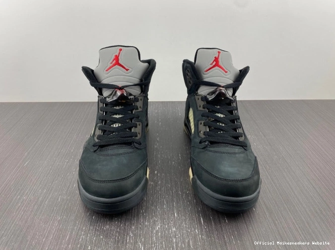 Official Maikesneakers DR0092-001 Gore-Tex Off Noir Air Jordan 5 0724